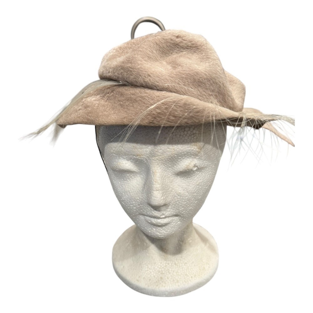 Bullock's Wilshire Vintage Feathered Pompadour Hat Special Occasion Church Derby